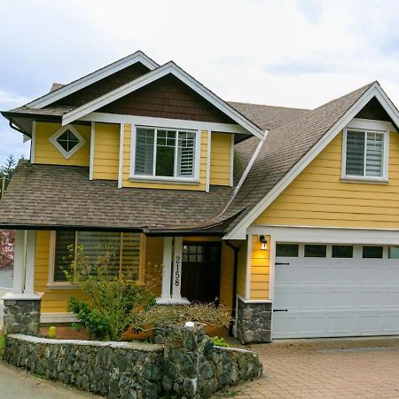 Bellamy Manor Large Home With 5Beds! In Langford Виктория Екстериор снимка
