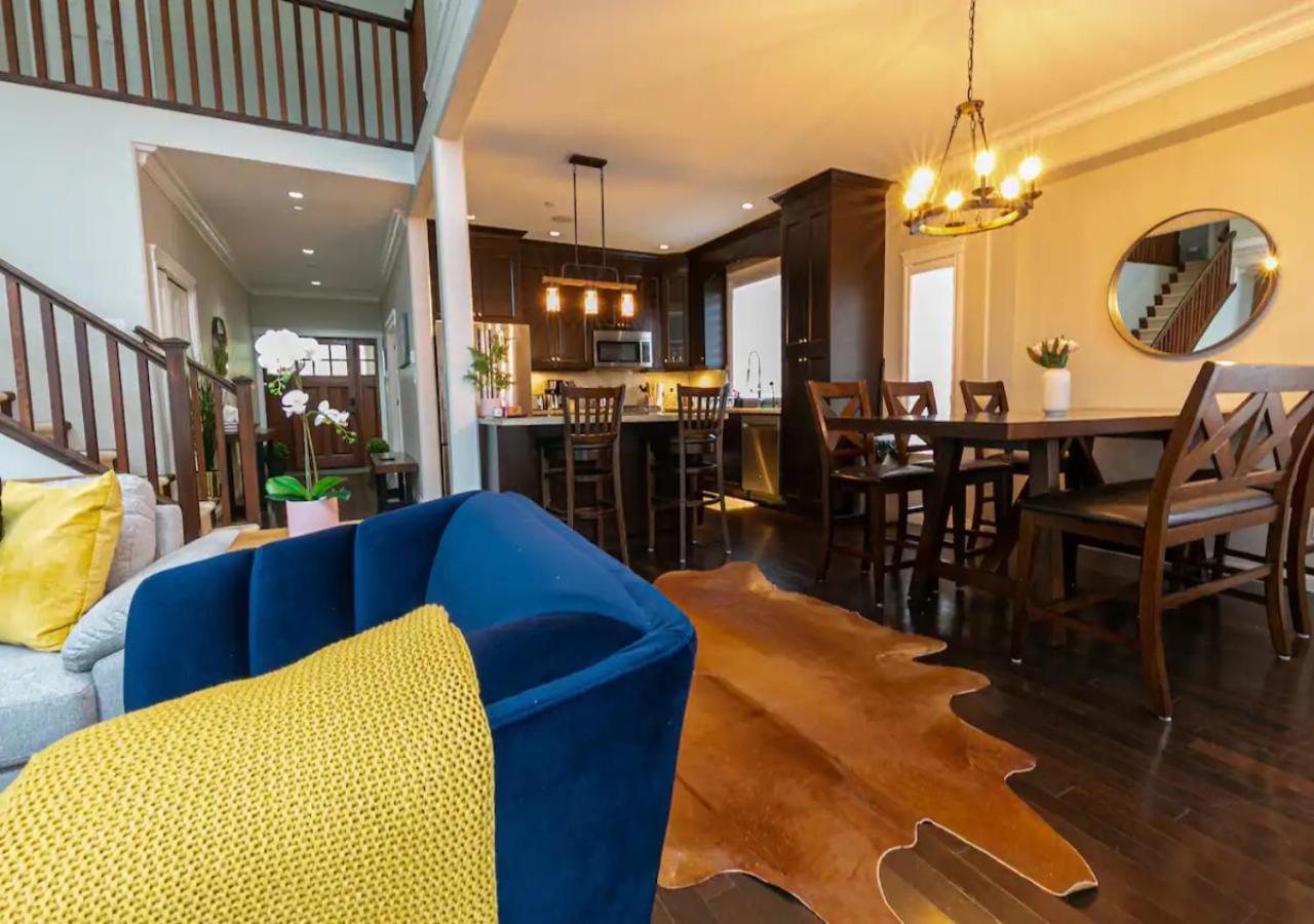 Bellamy Manor Large Home With 5Beds! In Langford Виктория Екстериор снимка